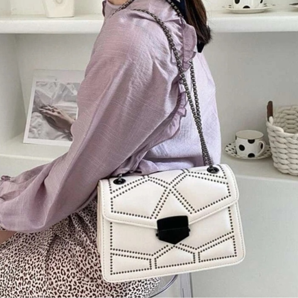 🌸Creme Vegan Leather Studded Shoulder Bag - Picture 2 of 5